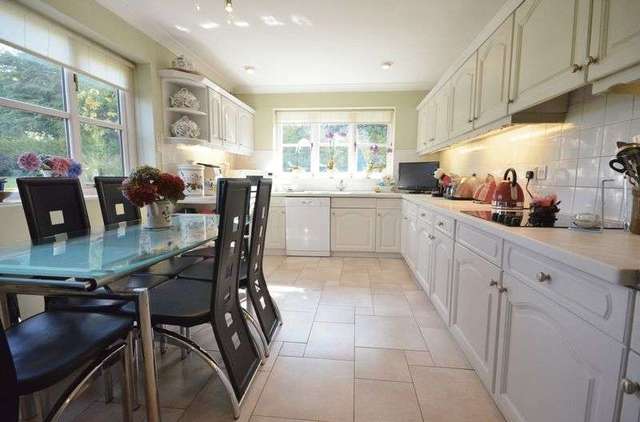  Image of 4 Bedroom Detached for sale at Peterstow Ross-On-Wye, HR9 6LL