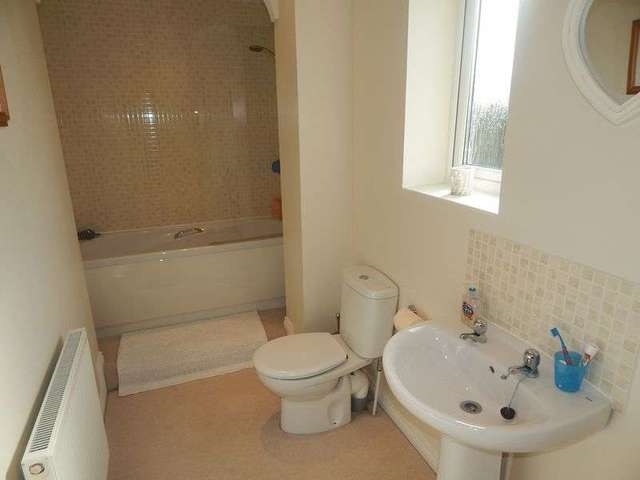  Image of 5 Bedroom Detached for sale at Poseidon Close Oakhurst Swindon, SN25 2LY