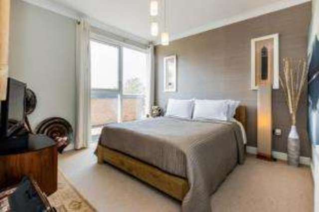  Image of 2 Bedroom Flat for sale at 39 Park Road Birmingham Moseley, B13 8AH