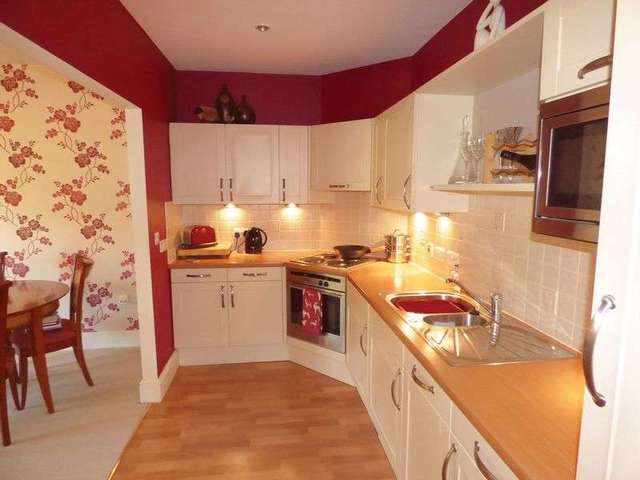  Image of 2 Bedroom Flat for sale at 53 Spruce Avenue  Lancaster, LA1 5LB