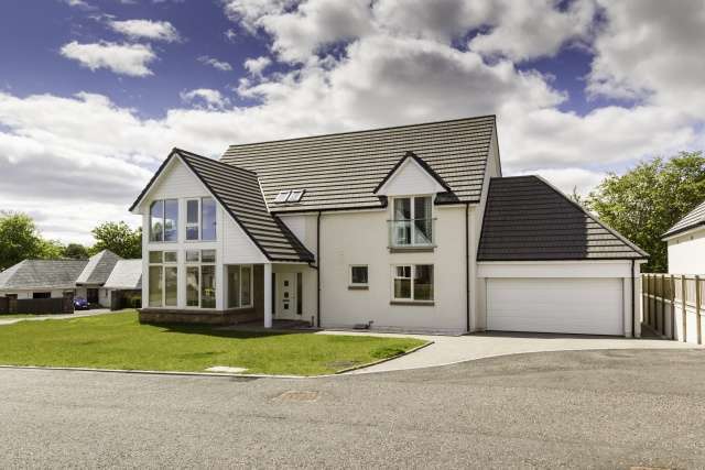  Image of 4 Bedroom Detached for sale at Blairgowrie, PH12 8QN