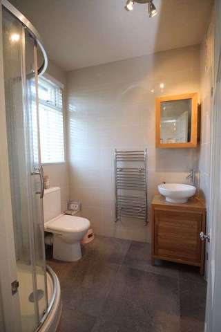  Image of 3 Bedroom Detached for sale at Chapel Road  Tadworth, KT20 5SB