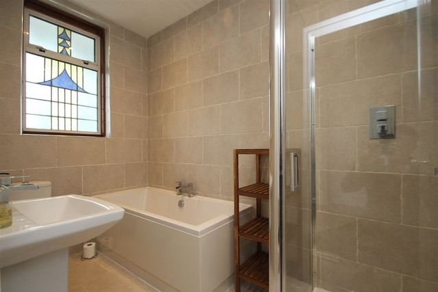  Image of 3 Bedroom Bungalow to rent at Strathbungo Glasgow Glasgow, G41 4DD