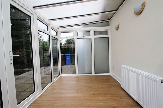 Image of 3 Bedroom Bungalow to rent at Strathbungo Glasgow Glasgow, G41 4DD