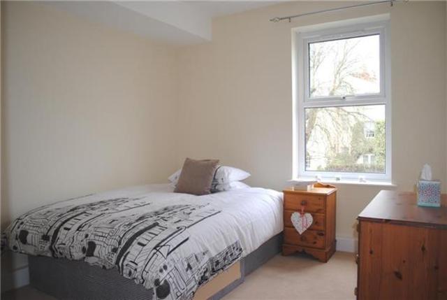  Image of 2 Bedroom Flat to rent at Gloucestershire, GL52 2PU
