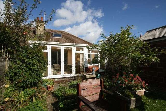  Image of 2 Bedroom Detached for sale at Forest Close Waltham Chase Southampton, SO32 2NB