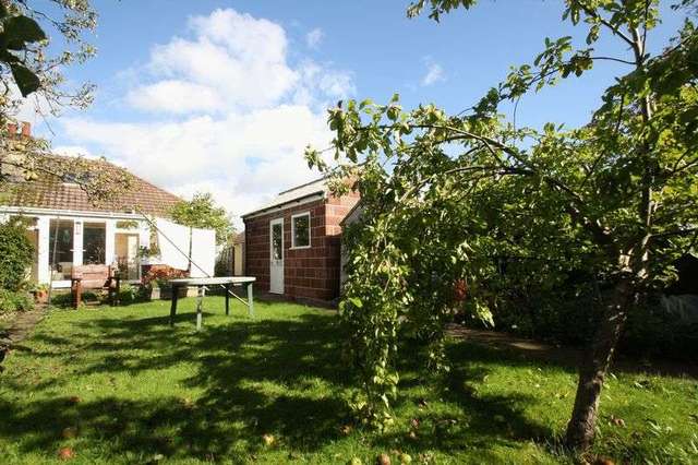  Image of 2 Bedroom Detached for sale at Forest Close Waltham Chase Southampton, SO32 2NB