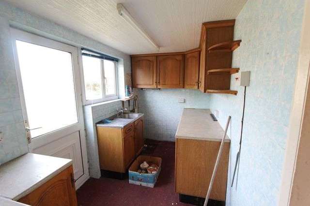  Image of 3 Bedroom Detached for sale at Winteringham Lane West Halton Scunthorpe, DN15 9AX