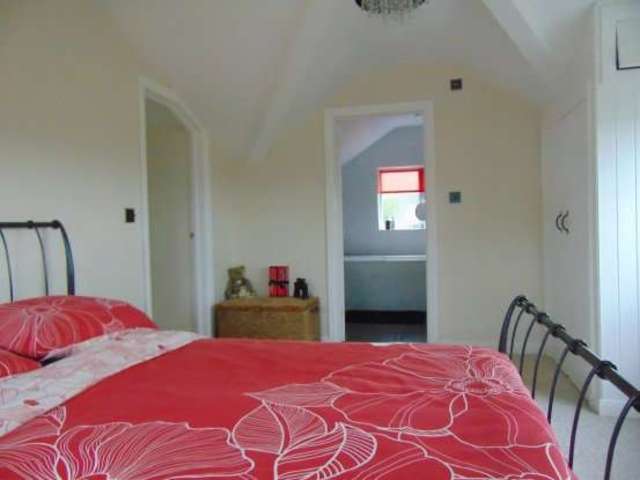  Image of 3 Bedroom Semi-Detached for sale at Abergavenny Gwent Abergavenny, NP7 8BS