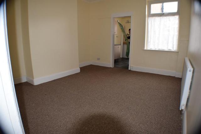  Image of 3 Bedroom Terraced to rent at Schofield Street  Mexborough, S64 9NJ