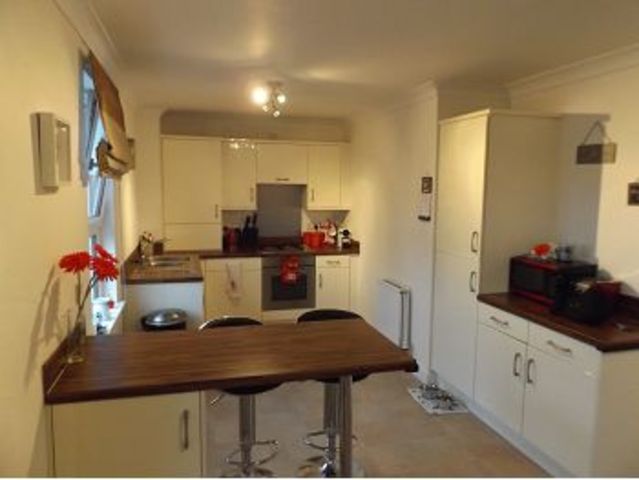  Image of 2 Bedroom Flat to rent at Duntocher West Dunbartonshire West Dunbartonshire, G81 6EG