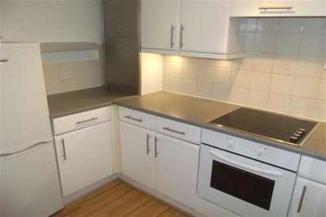  Image of 1 Bedroom Detached to rent at Nottingham, NG2 4GP