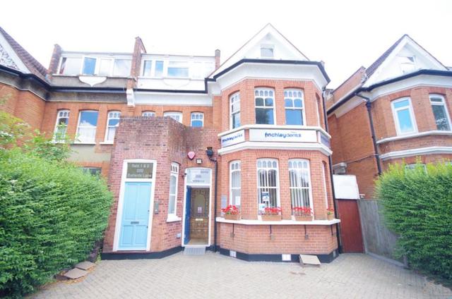  Image of 1 Bedroom Flat to rent at London, N3 2NA