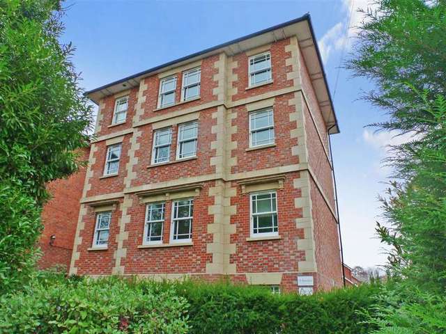  Image of 2 Bedroom Apartment for sale at Tonbridge Kent Tonbridge, TN9 1NW