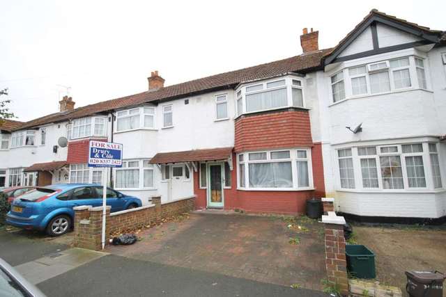  Image of 3 Bedroom Terraced for sale at Byron Avenue  New Malden, KT3 6EX