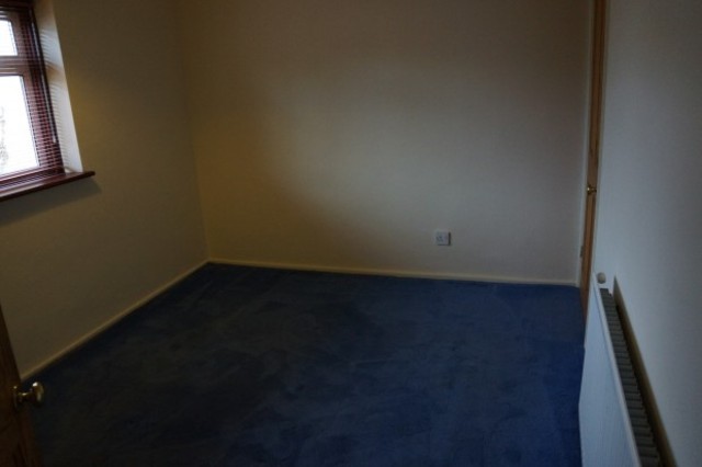  Image of 3 Bedroom Semi-Detached to rent at Chells Way  Stevenage, SG2 0LT