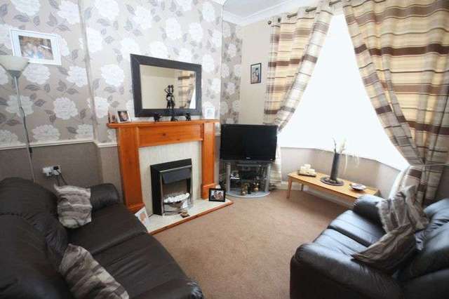 Image of 2 Bedroom Terraced to rent at Cliff Crescent Loftus Saltburn-By-The-Sea, TS13 4RY