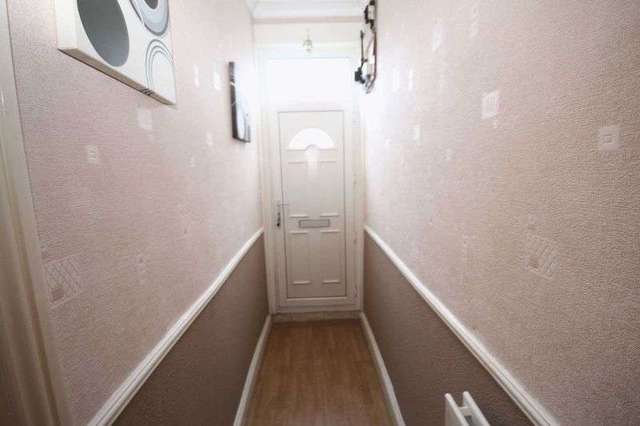  Image of 2 Bedroom Terraced to rent at Cliff Crescent Loftus Saltburn-By-The-Sea, TS13 4RY