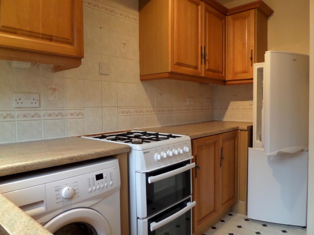  Image of 2 Bedroom Terraced to rent at Locks Heath  Southampton, SO31 6SN