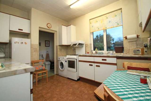  Image of 4 Bedroom Semi-Detached for sale at Surbiton Surrey, KT5 9JS