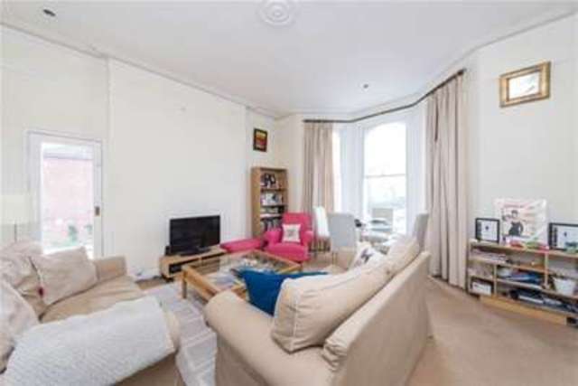  Image of 2 Bedroom Flat to rent at Holland Park, W11 2JJ