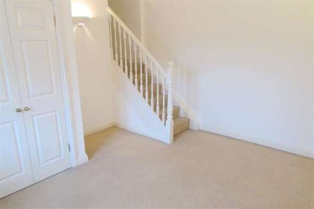  Image of 2 Bedroom Flat for sale at Frome, BA11 1JH