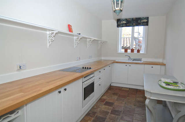  Image of 3 Bedroom Semi-Detached to rent at Church Street Hedenham Bungay, NR35 2LF