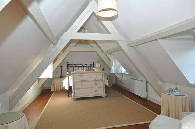 Image of 3 Bedroom Semi-Detached to rent at Church Street Hedenham Bungay, NR35 2LF