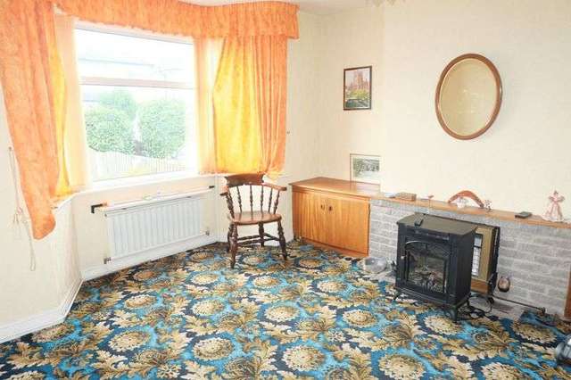  Image of 3 Bedroom Semi-Detached for sale at Highfield Road  Kidderminster, DY10 2TL