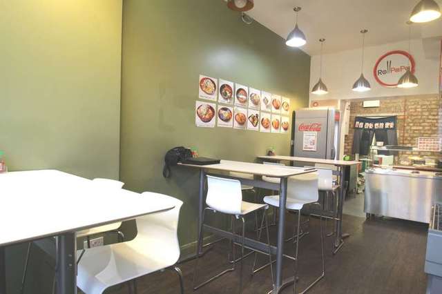  Image of Detached to rent at London, N7 8HG