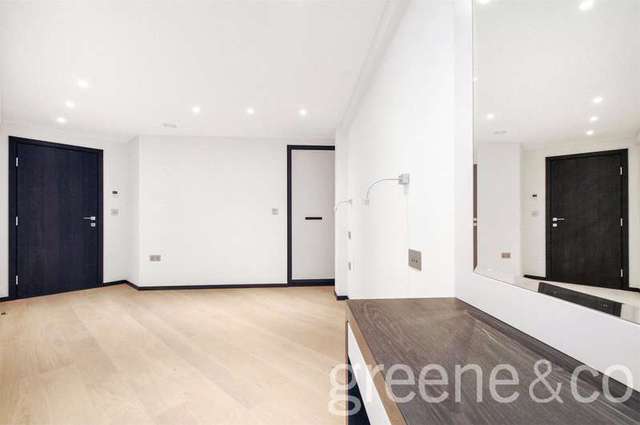  Image of 2 Bedroom Flat to rent at Kentish Town London Gospel Oak, NW5 3AN