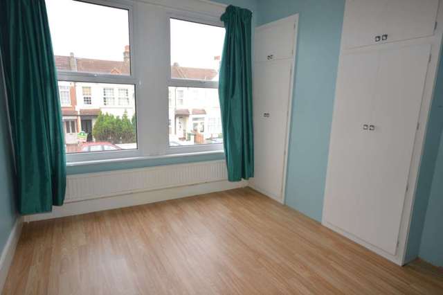  Image of 3 Bedroom Detached to rent at McLeod Road Abbey Wood London, SE2 0BS