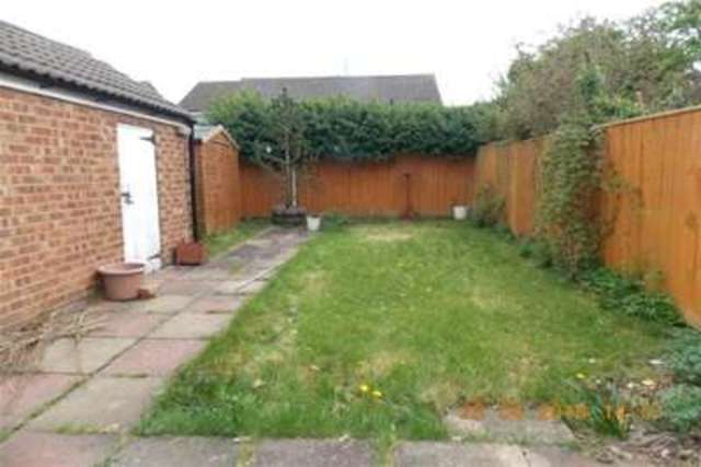  Image of 3 Bedroom Property to rent at Middlesbrough, TS5 8LS