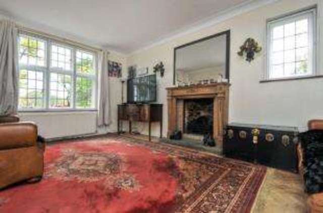  Image of 5 Bedroom Detached for sale at Bromley  Bromley Common, BR2 8HG