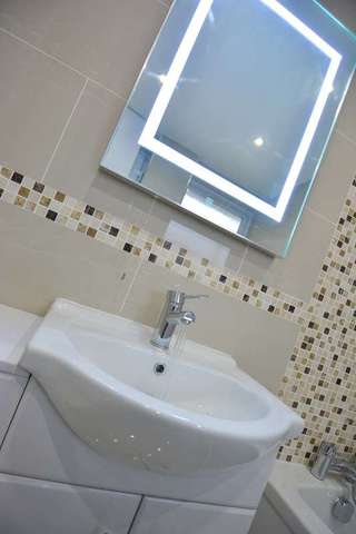  Image of 3 Bedroom Terraced for sale at Park Road  Bearwood, B67 5HX