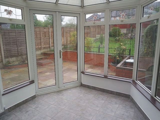  Image of 3 Bedroom Semi-Detached for sale at Pinewood Crescent Meir Stoke-On-Trent, ST3 6JA