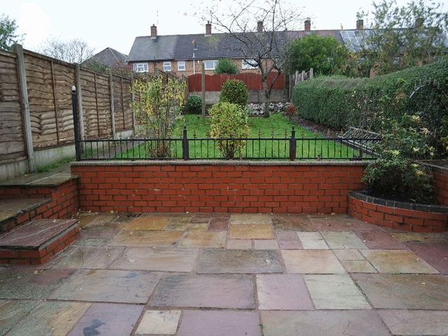  Image of 3 Bedroom Semi-Detached for sale at Pinewood Crescent Meir Stoke-On-Trent, ST3 6JA