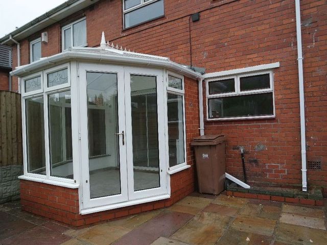  Image of 3 Bedroom Semi-Detached for sale at Pinewood Crescent Meir Stoke-On-Trent, ST3 6JA