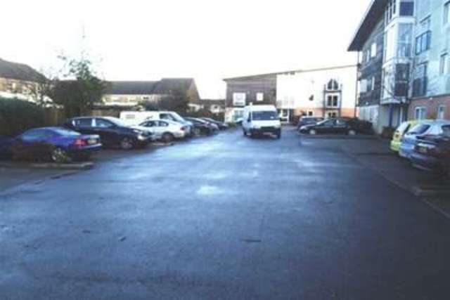  Image of 2 Bedroom Flat to rent at Camborne, TR14 8PF