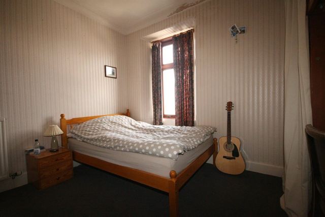  Image of 2 Bedroom Flat to rent at West End Dundee Dundee, DD2 1HA