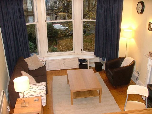  Image of 1 Bedroom Flat to rent at Stockbridge Edinburgh Edinburgh, EH4 1NS
