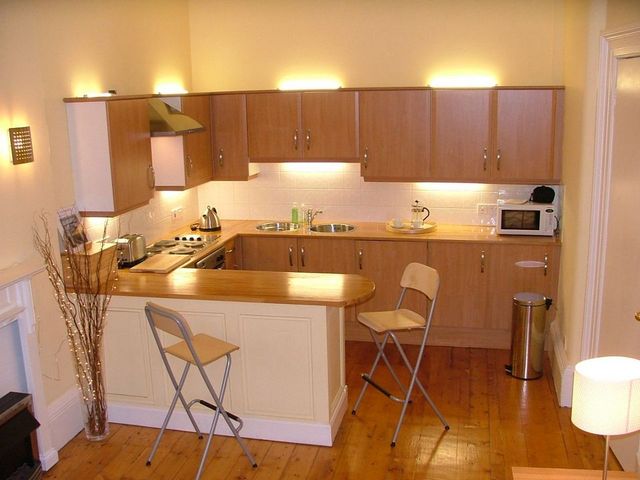  Image of 1 Bedroom Flat to rent at Stockbridge Edinburgh Edinburgh, EH4 1NS