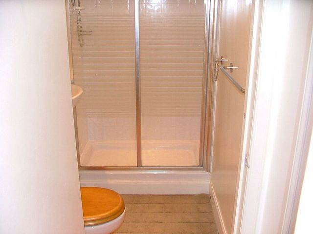  Image of 1 Bedroom Flat to rent at Stockbridge Edinburgh Edinburgh, EH4 1NS