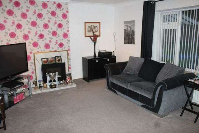  Image of 3 Bedroom Detached for sale at Travis Street Newhey Rochdale, OL16 3RX