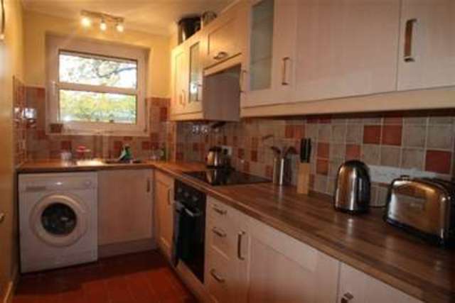  Image of 1 Bedroom Flat to rent at Redhill, RH1 6DD