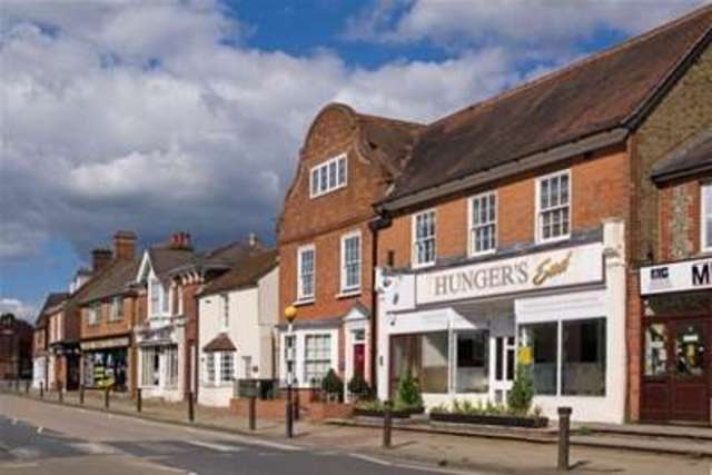  Image of 1 Bedroom Flat to rent at Redhill, RH1 6DD