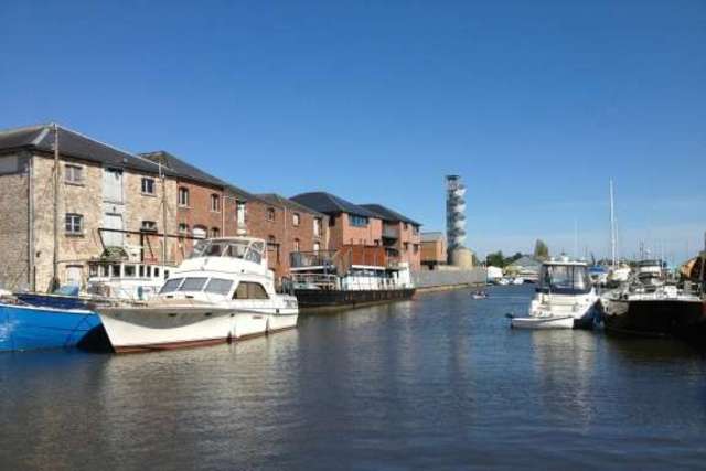  Image of 1 Bedroom Flat to rent at Exeter, EX2 8GU