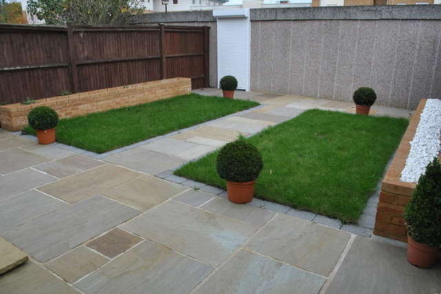  Image of 4 Bedroom Terraced for sale at Fleetside  West Molesey, KT8 2NL