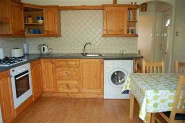  Image of 2 Bedroom Detached to rent at Nottingham, NG12 3LE