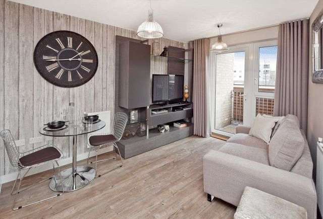  Image of 1 Bedroom Flat to rent at Whitestone Way  Croydon, CR0 4FG